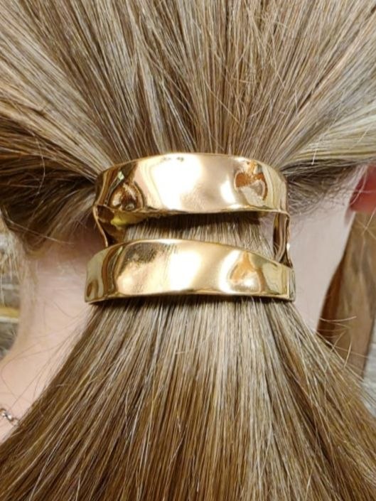 Zag Bijoux Hair Clip